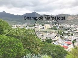 Le Champ de Mars B&B