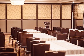 Ramada by Wyndham Manila Central