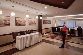 Ramada by Wyndham Manila Central