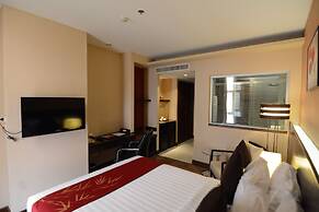 Ramada by Wyndham Manila Central