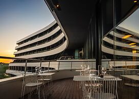 Lone Hotel by Maistra Collection