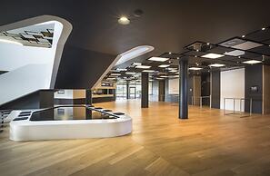 Lone Hotel by Maistra Collection