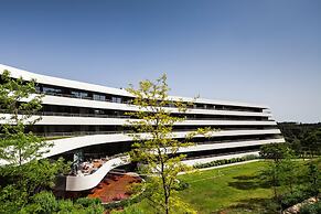 Lone Hotel by Maistra Collection