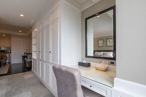 Cape House Langsuan Hotel