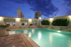 Cape House Langsuan Hotel