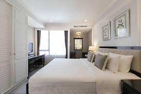 Cape House Langsuan Hotel