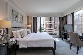 Cape House Langsuan Hotel