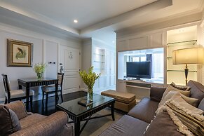 Cape House Langsuan Hotel