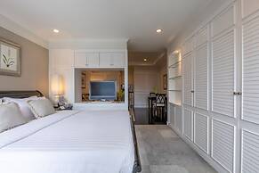 Cape House Langsuan Hotel