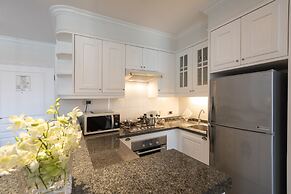 Cape House Langsuan Hotel