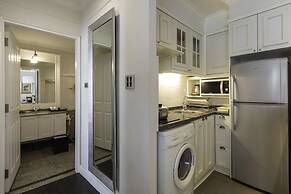 Cape House Langsuan Hotel