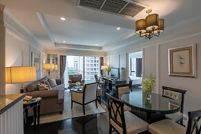 Cape House Langsuan Hotel