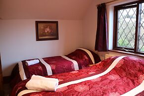 Anand Lodge