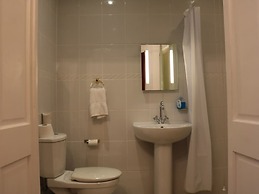 Anand Lodge
