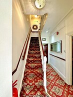 Anand Lodge