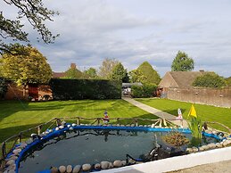 Anand Lodge