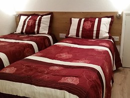 Anand Lodge