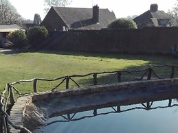 Anand Lodge