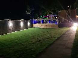 Anand Lodge
