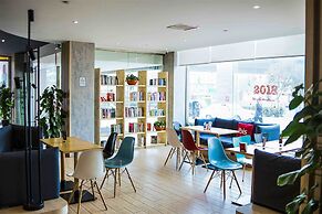 ibis Qingdao Ningxia