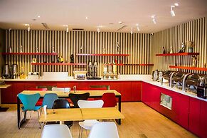 ibis Qingdao Ningxia