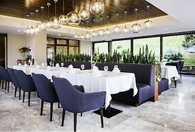 Porto Hotel