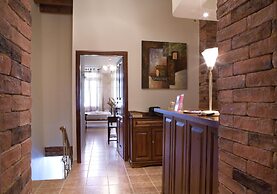 Odos Oneiron Boutique Hotel