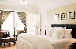 1801 First Luxury Inn