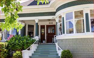 1801 First Luxury Inn