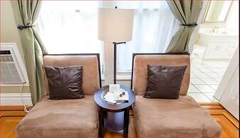 1801 First Luxury Inn