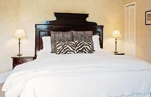 1801 First Luxury Inn