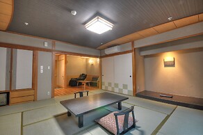 Hotel Okada