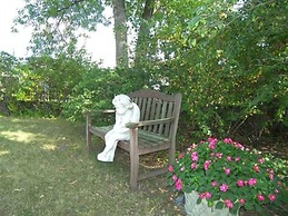 Alexander Mansion Bed and Breakfast