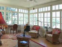 Alexander Mansion Bed and Breakfast