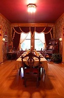 Alexander Mansion Bed and Breakfast