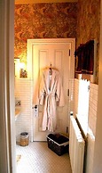 Alexander Mansion Bed and Breakfast