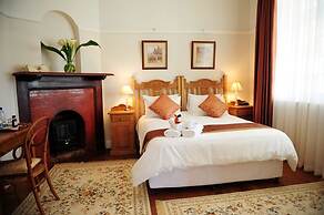 Excelsior Manor Guesthouse