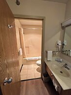 The Woodridge Inn