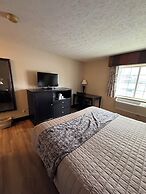 The Woodridge Inn