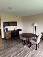 The Woodridge Inn