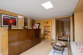 Al Maaden VillaHotel & Spa