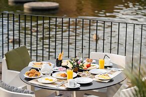 Al Maaden VillaHotel & Spa