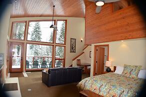 Montecito Sequoia Lodge