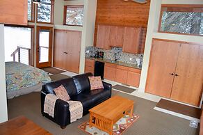 Montecito Sequoia Lodge