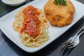 Asoke Residence Sukhumvit by UHG