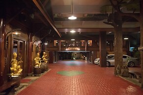 True Siam Phayathai Hotel
