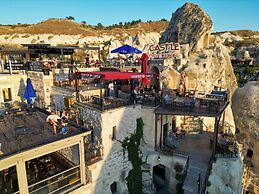 Castle Cave Hotel
