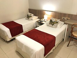 Aldeota Praia Hotel