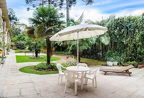 Hotel Estancia Santa Cruz