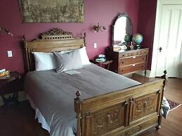Homeport Historic Bed & Breakfast/Inn c 1858